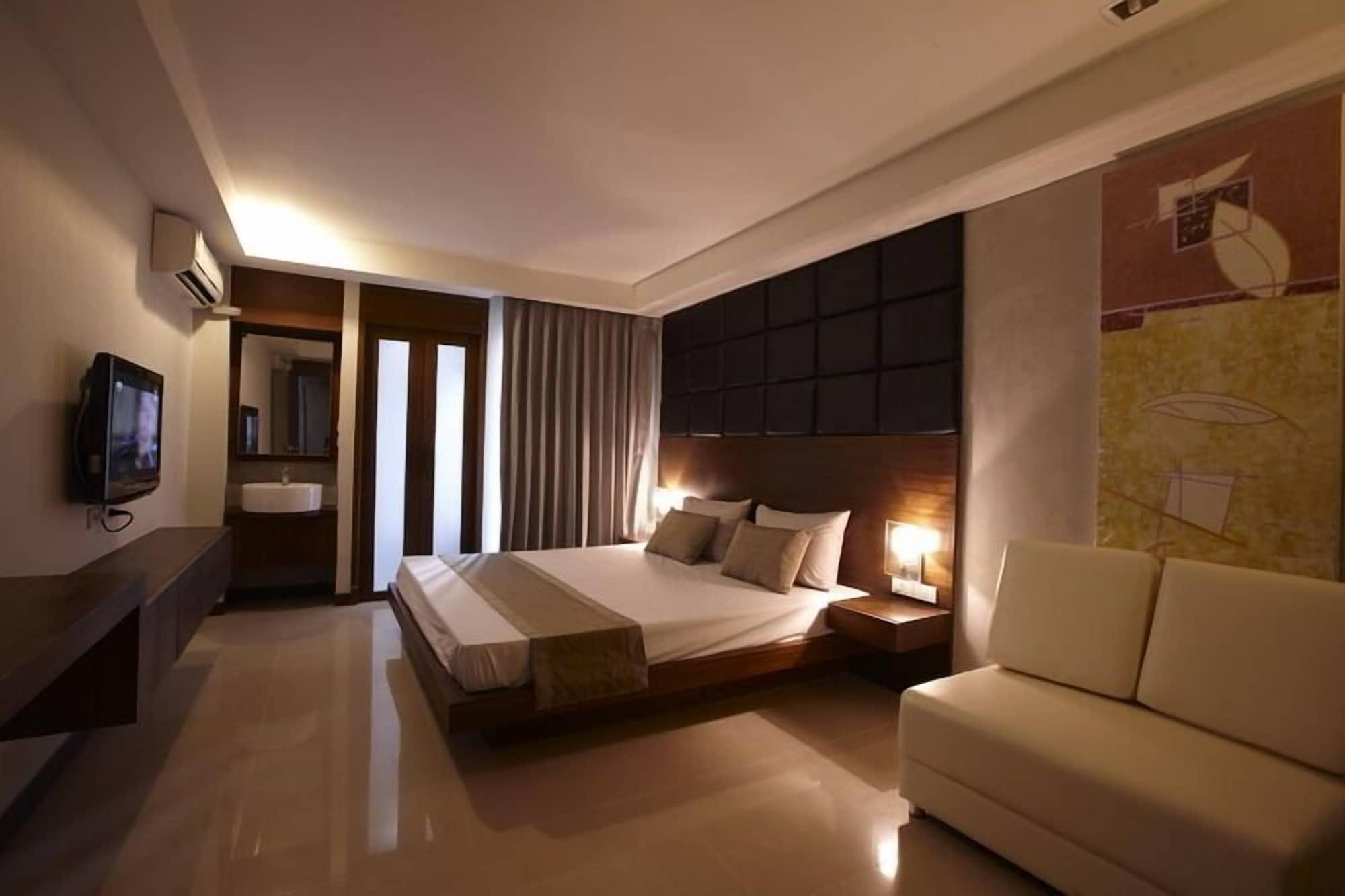 Collection O The Bangkok Cha Cha Suite Exterior photo