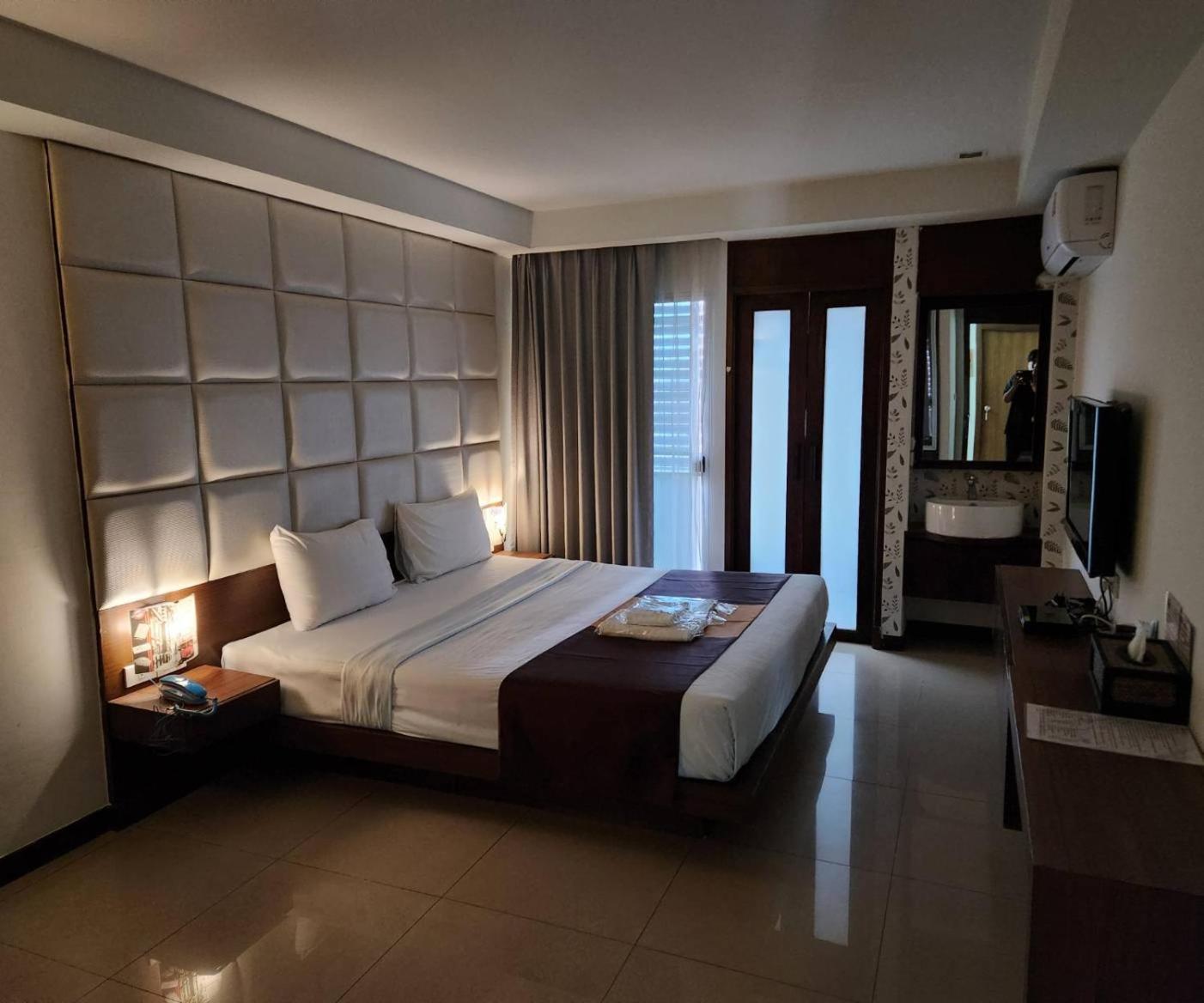 Collection O The Bangkok Cha Cha Suite Exterior photo